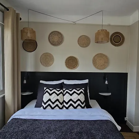 Thewatchtower Dragon Ferry A Proximite