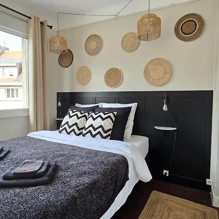 Thewatchtower Dragon Ferry A Proximite *