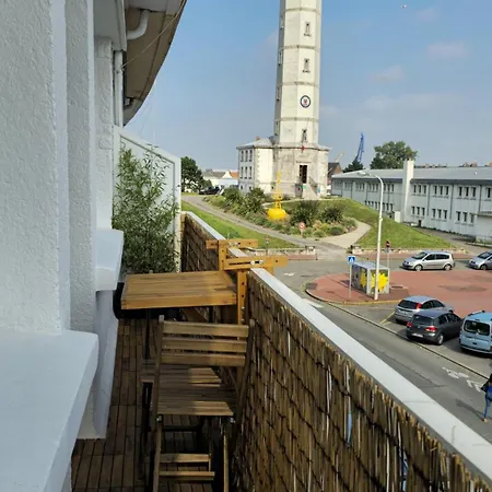 Thewatchtower Dragon Ferry A Proximite דירה *