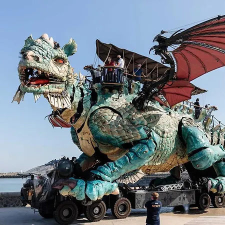 Thewatchtower Dragon Ferry à Proximité